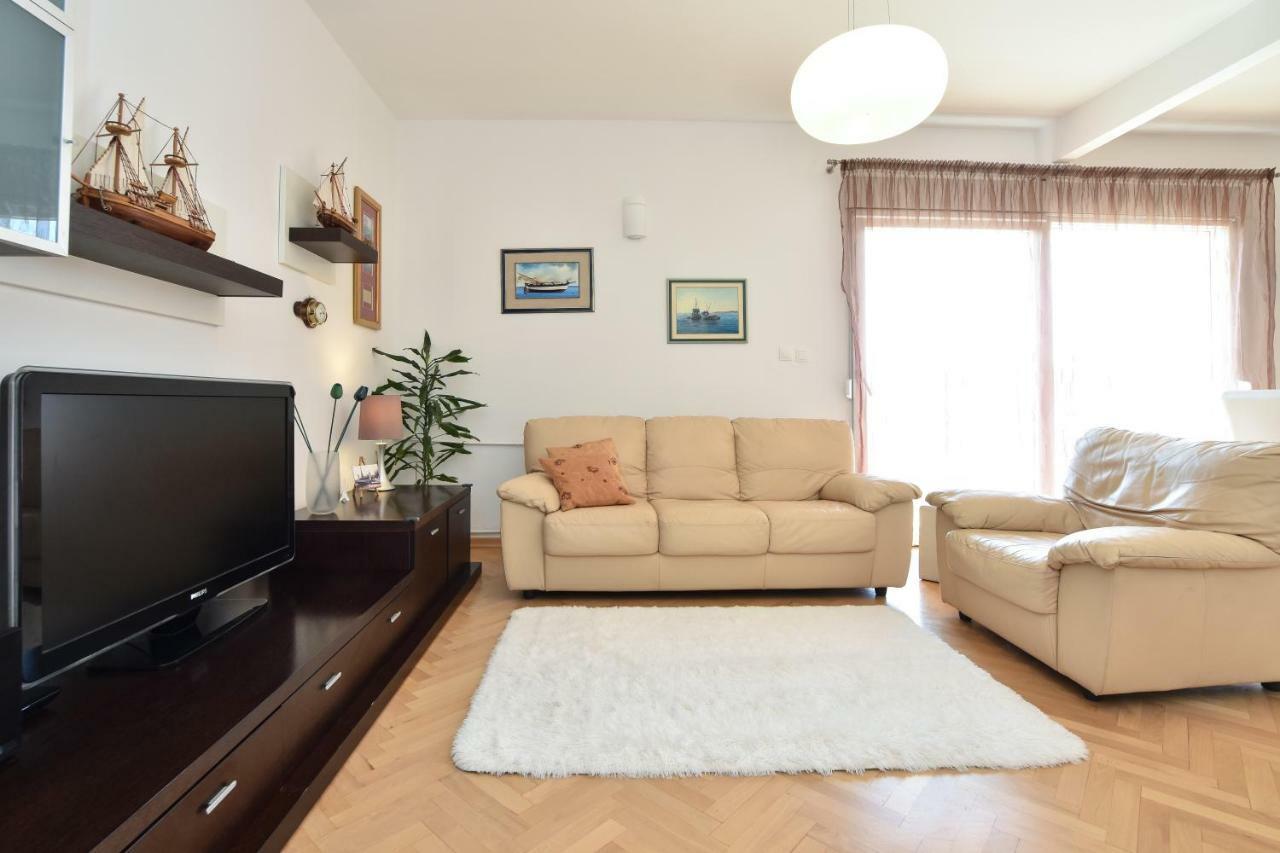 Apartment Bezic Kastela Exterior photo